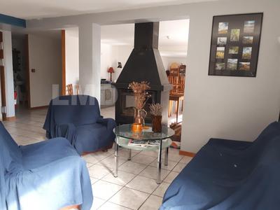 Maison - 395 m² - 14 pièces