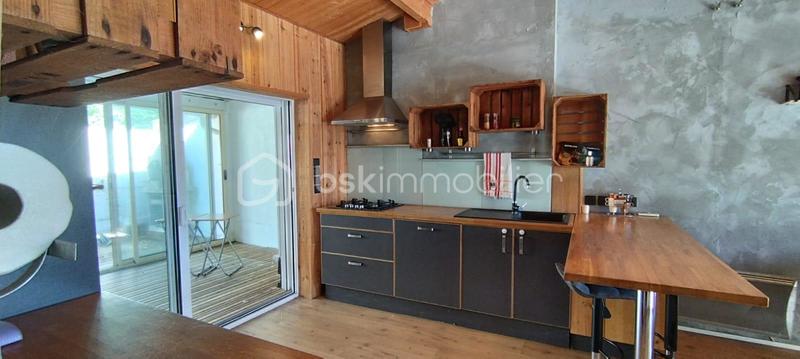 Maison - 60 m² - 3 pièces