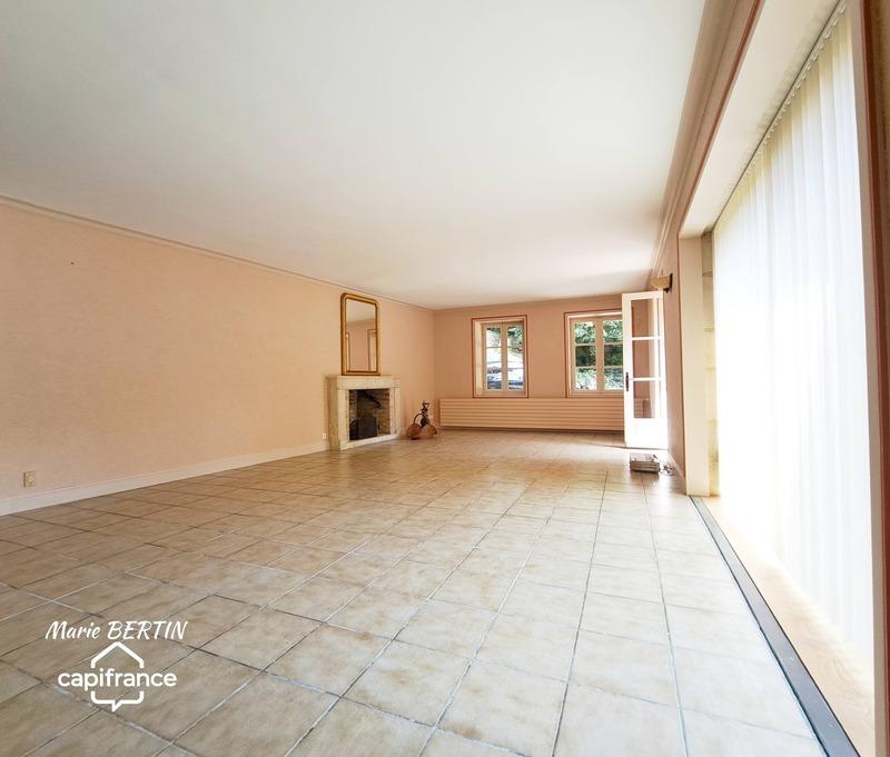 Propriété - 426 m² - 11 pièces