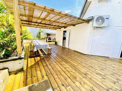 Maison - 126 m² - 5 pièces