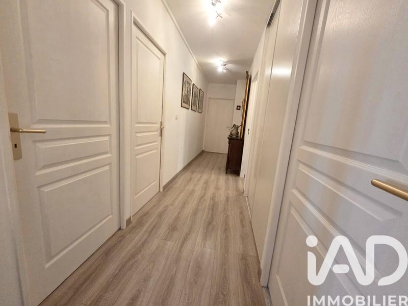Appartement - 96 m² - 4 pièces