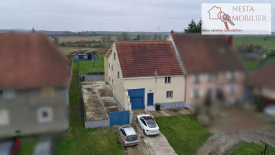 Maison - 244 m² - 10 pièces