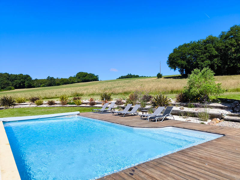 Maison - 316 m² - 10 pièces