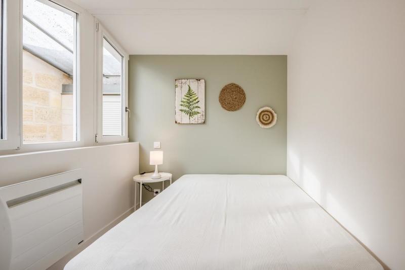Chambre - 14 m² - 1 pièce