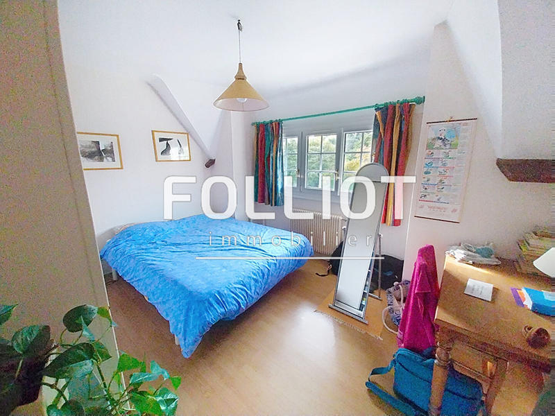 Maison - 110 m² - 6 pièces