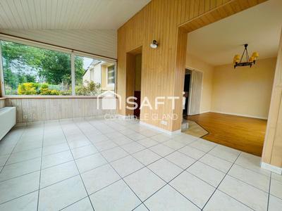 Maison - 110 m² - 6 pièces