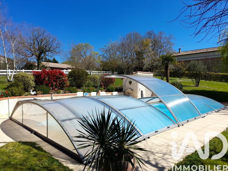 Maison de maîtres - 208 m² - 7 pièces