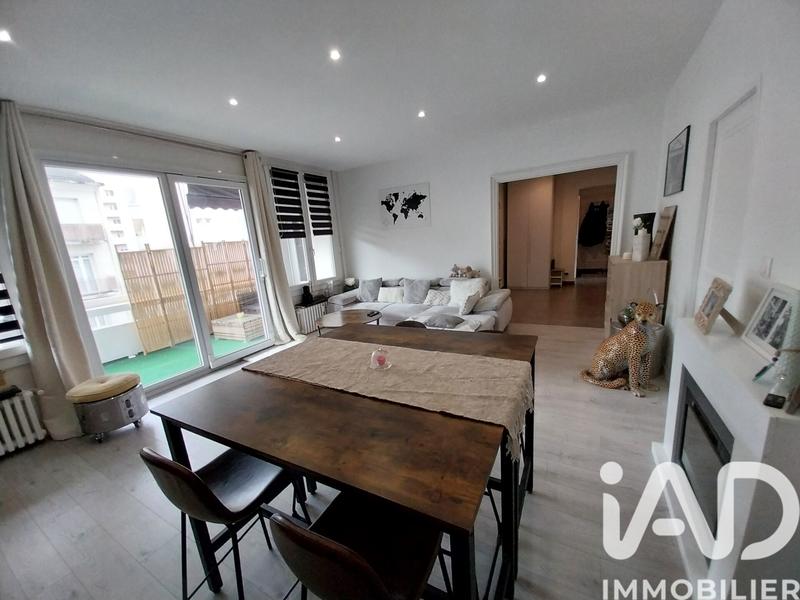 Appartement - 101 m² - 5 pièces