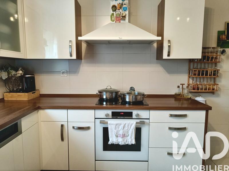 Maison - 104 m² - 4 pièces