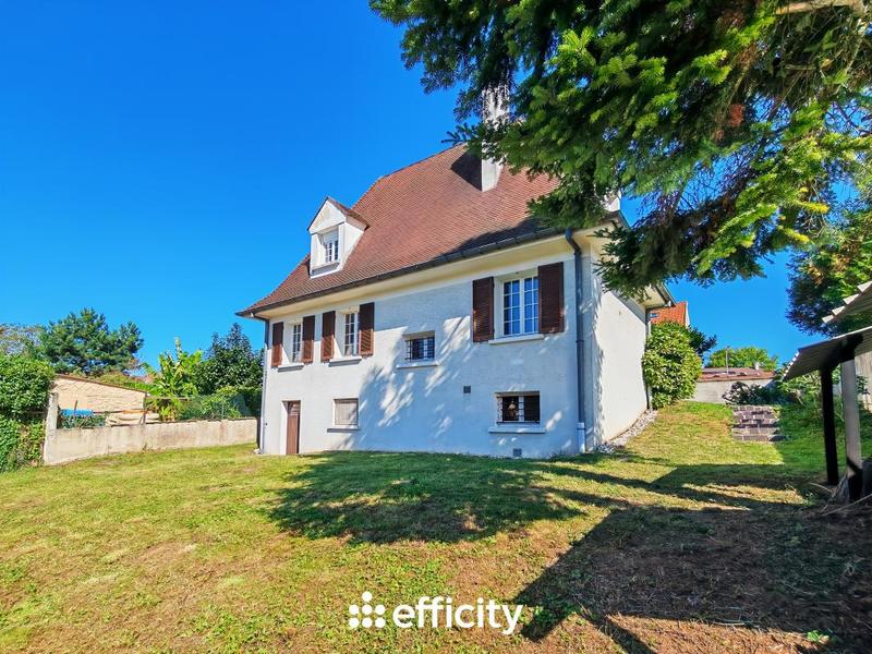 Maison - 100 m² - 5 pièces