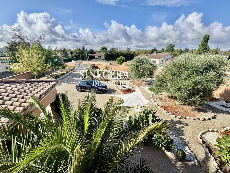 Maison - 224 m² - 9 pièces