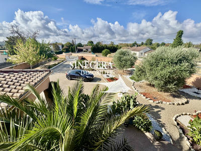 Maison - 224 m² - 9 pièces