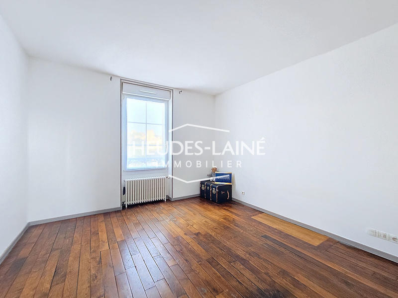 Maison - 215 m² - 7 pièces