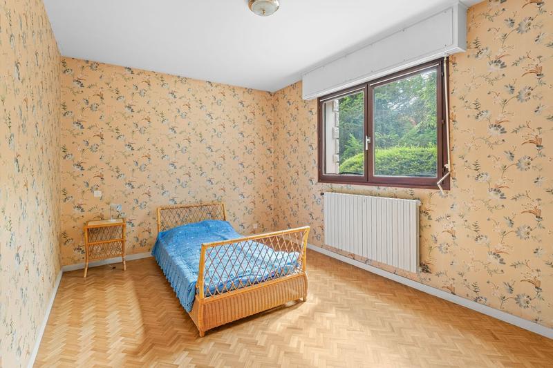 Maison - 304 m² - 9 pièces