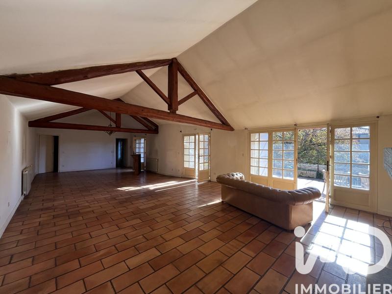 Maison de ville - 194 m² - 7 pièces