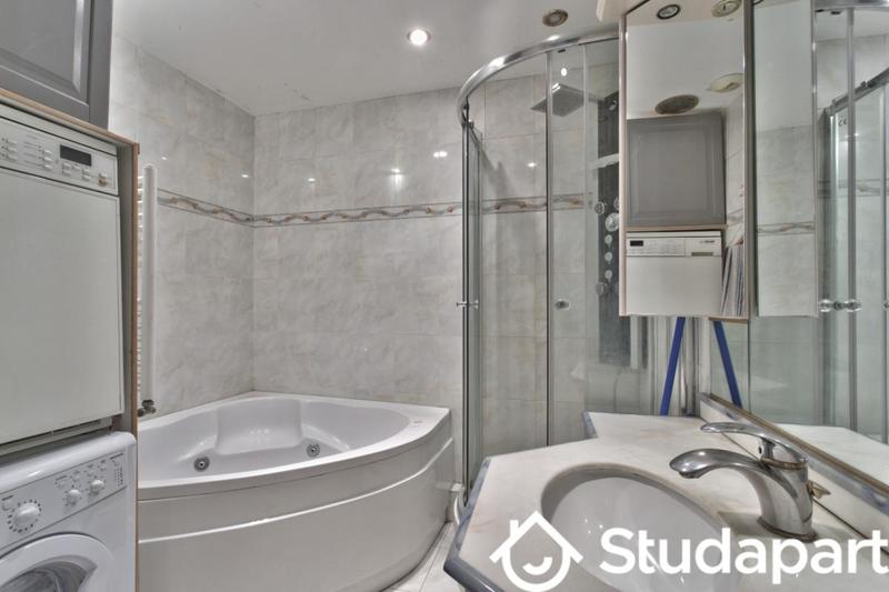 Chambre - 13 m² - 1 pièce