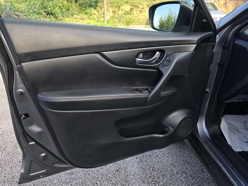 Nissan X-Trail III 1.6 dCi 130 2wd Xtronic Tekna