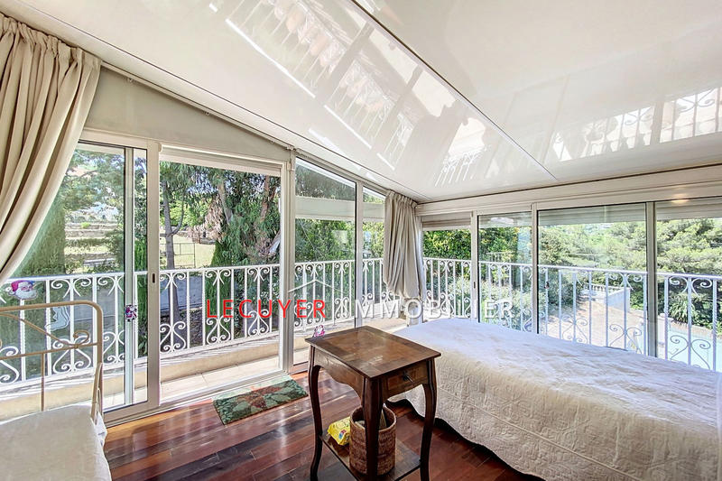 Appartement - 147 m² - 4 pièces