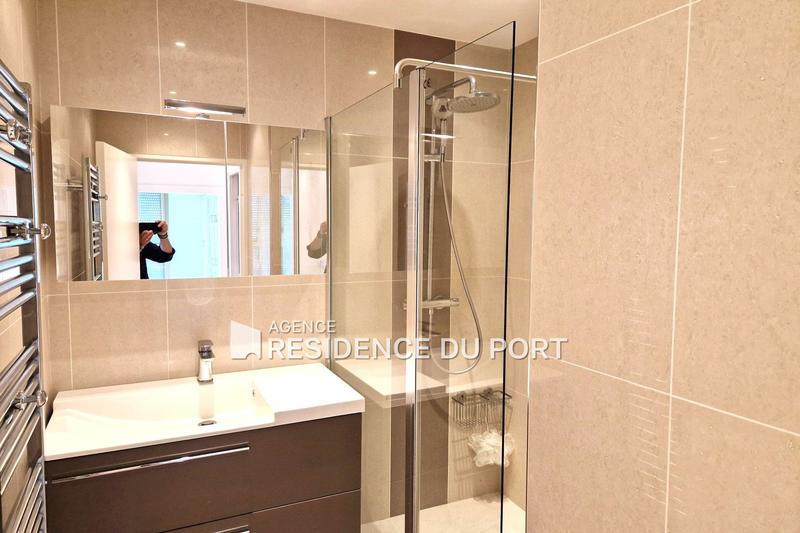 Appartement - 70 m² - 2 pièces