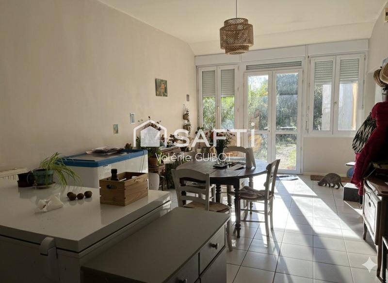 Maison - 700 m² - 20 pièces