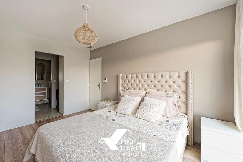 Maison - 167 m² - 7 pièces