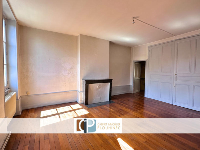 Appartement - 130 m² - 5 pièces