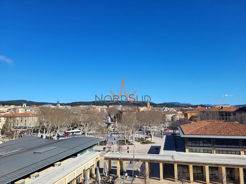 Appartement - 150 m² - 4 pièces