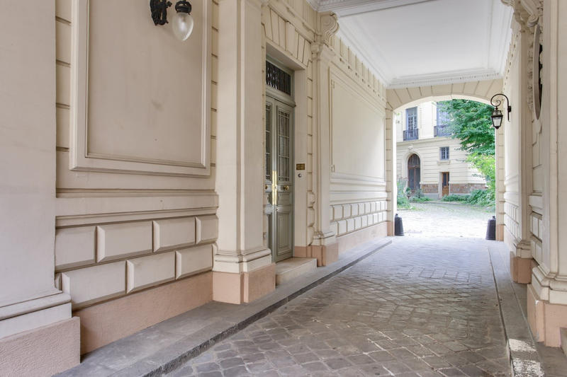 Appartement - 153 m² - 5 pièces