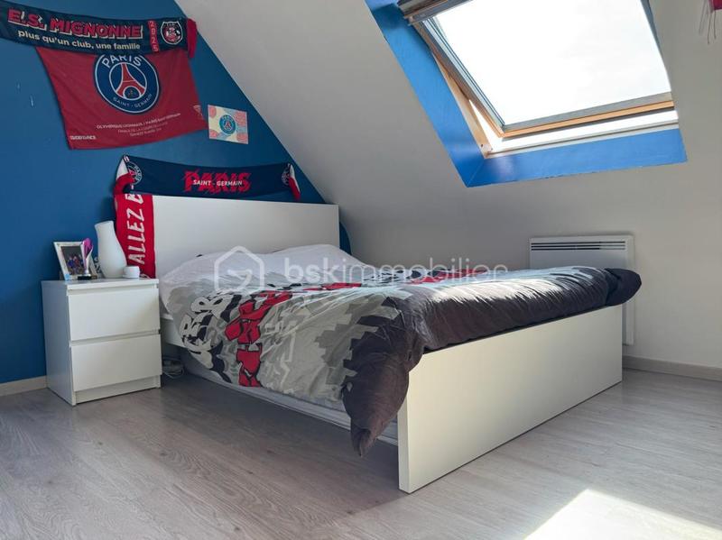 Maison traditionnelle - 135 m² - 8 pièces