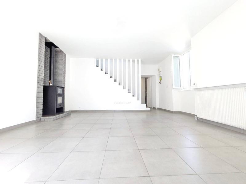 Maison - 128 m² - 5 pièces