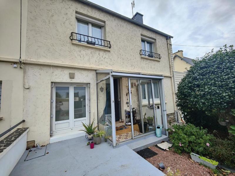 Maison - 85 m² - 6 pièces