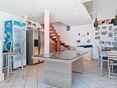 Maison ancienne - 235 m² - 11 pièces