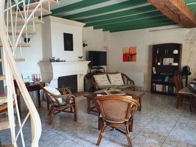 Maison - 261 m² - 9 pièces