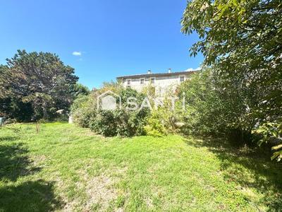 Propriété - 184 m² - 7 pièces