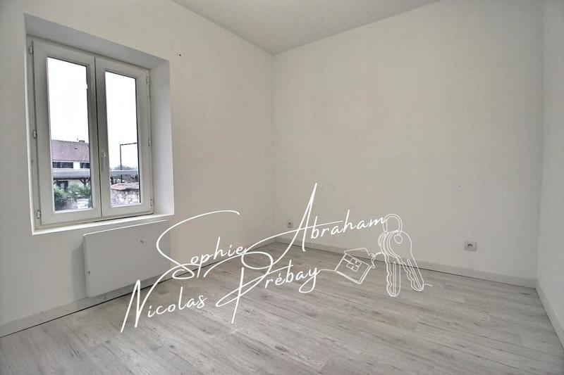 Maison - 93 m² - 5 pièces