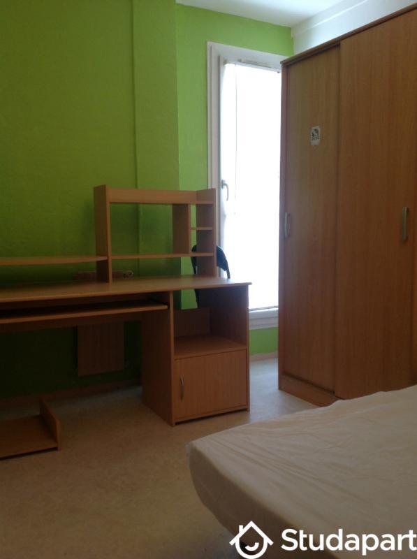 Chambre - 11 m² - 1 pièce