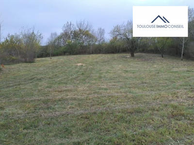 Terrain - 2 500 m²