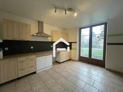 Maison - 145 m² - 5 pièces