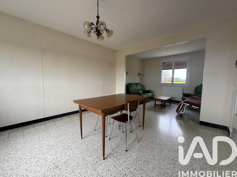 Maison - 84 m² - 3 pièces