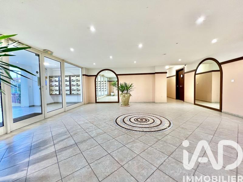 Studio - 24 m² - 2 pièces