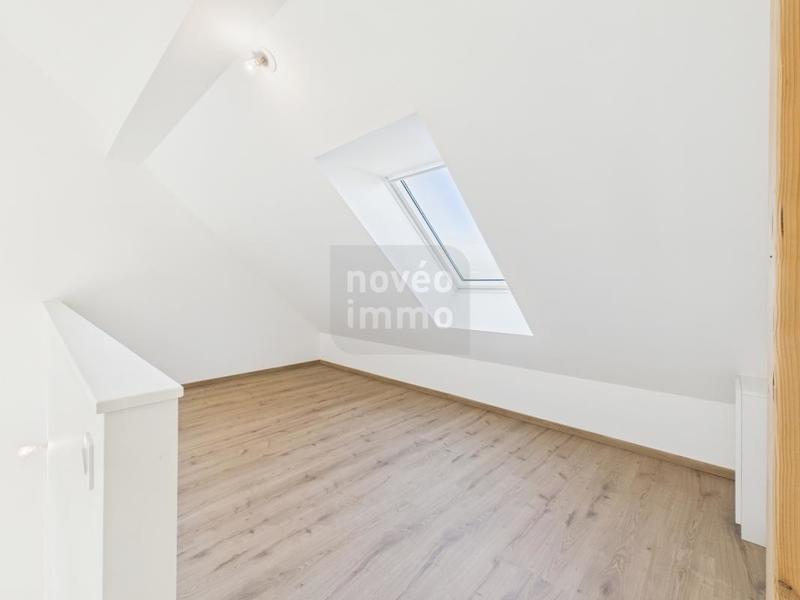 Duplex - 111 m² - 5 pièces