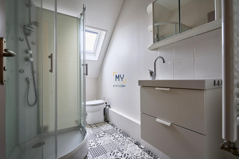 Maison - 100 m² - 5 pièces