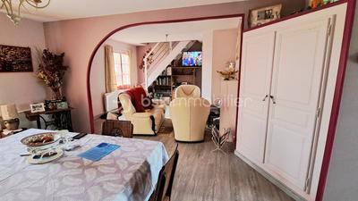 Maison - 140 m² - 7 pièces