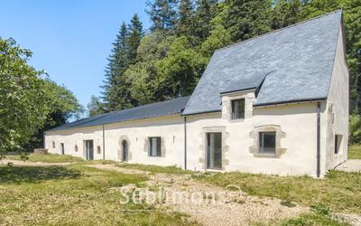 Maison - 220 m² - 6 pièces