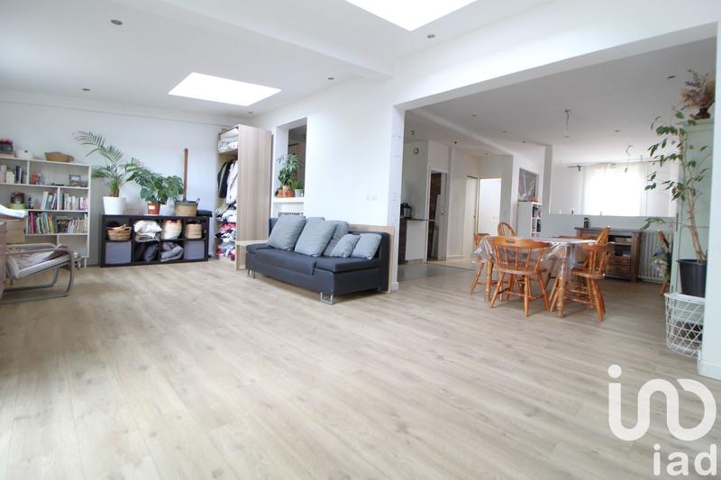 Maison - 153 m² - 8 pièces