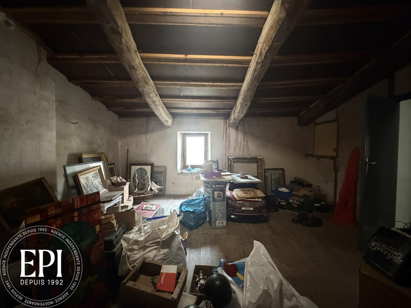 Maison de village - 97 m² - 4 pièces