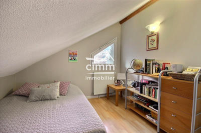 Appartement - 95 m² - 4 pièces