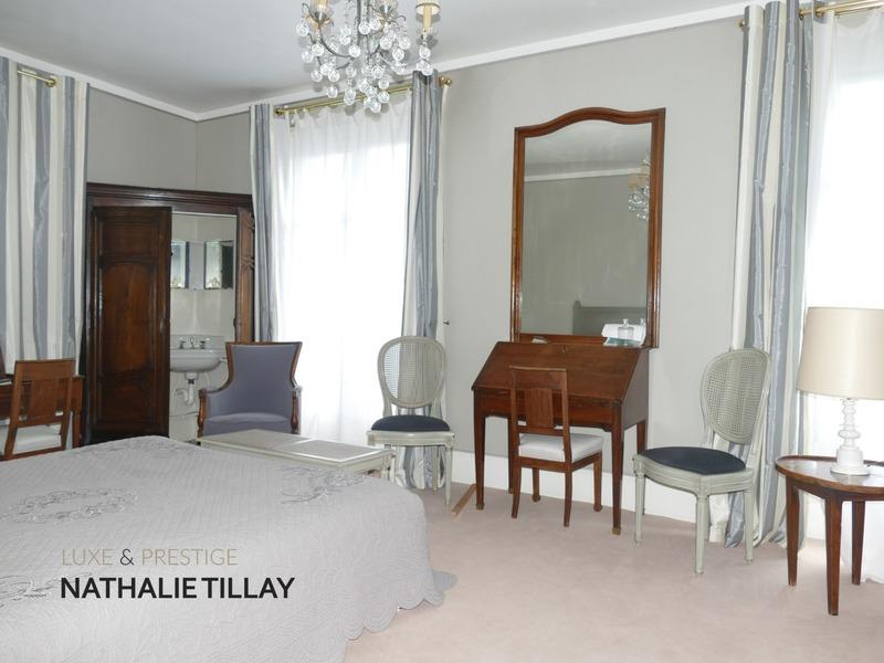 Hôtel particulier - 465 m² - 12 pièces