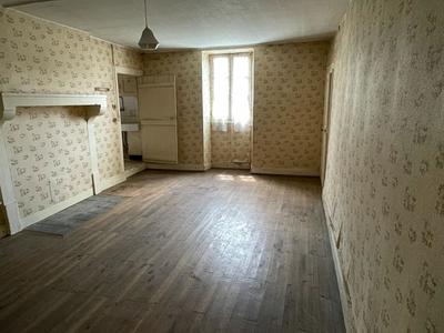 Corps de ferme - 80 m² - 3 pièces