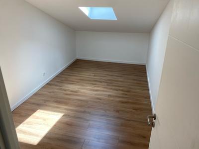 Appartement - 81 m² - 3 pièces